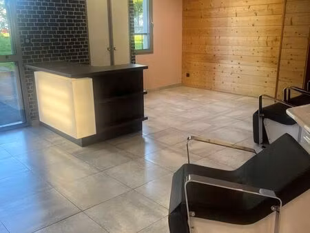 local 55 m² lourdes