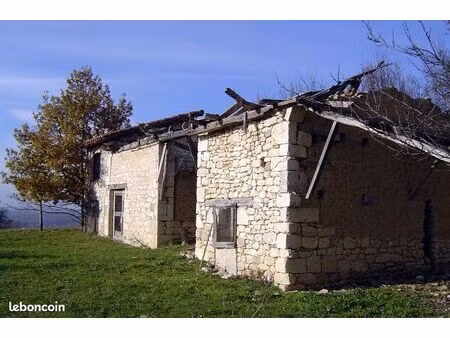 av corps de ferme sur splendide terrain 3 5 ha