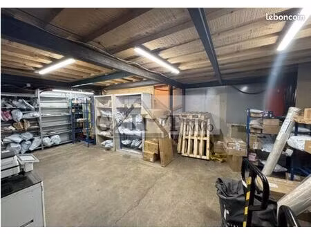 local industriel 170 m²