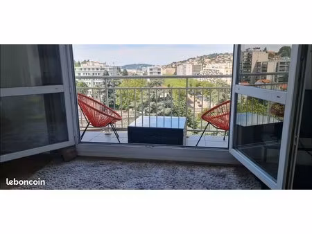 f1 studio appartement parking 1 bd alexandre fraissinette 42100 saint-étienne  le colisee 