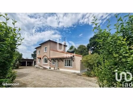 maison de village 6 pièces 187 m²