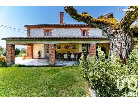 propriété 7 pièces 430 m²