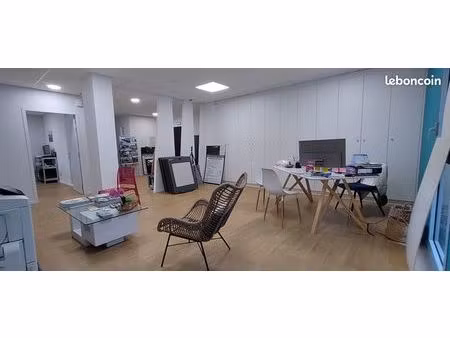 a louer bureaux de 100m² à auray porte océane