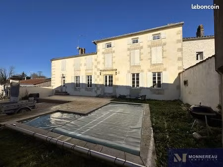 maison 5 pièces 192 m²