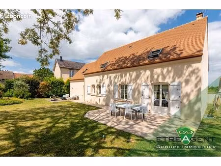 maison 6 pièces 150 m²