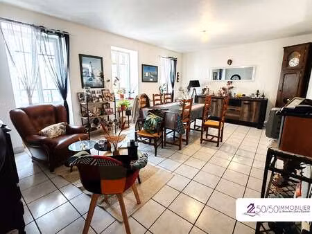 vente appartement 3 pièces à landivisiau (29400) : à vendre 3 pièces / 84m² landivisiau
