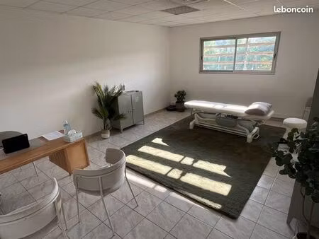 local professionnel en sous location