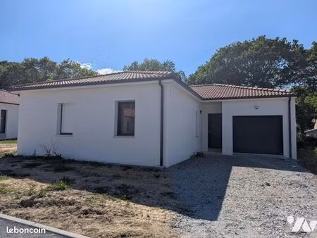 maison 5 pièces 104 m²