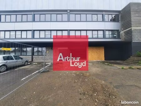 local d'activite 349 m² lempdes
