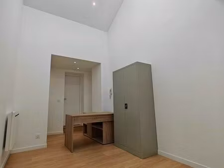 cabinet professionnel – centre-ville d’aniche