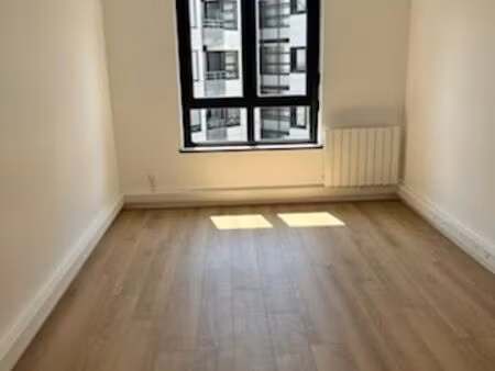 bureau à louer 15m2 professions liberales centre ville enghien-les-bains