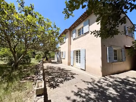 magnifique bastide de 158 m² sur 5 525 m² de terrain avec piscine