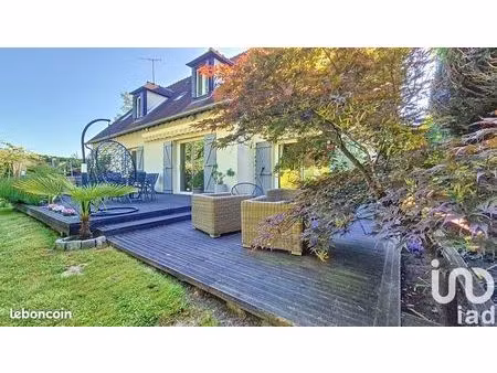 maison 7 pièces 210 m²