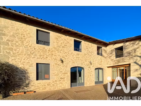 vente maison de village 9 pièces