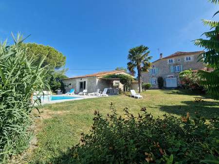achat maison 6 pièces 150m² montmoreau st cybard 16190