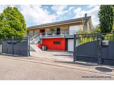 maison villa sans vis à vis 7 pièce(s) 200 m2 de plain pied et 85m2 en sous sol  dpe:b