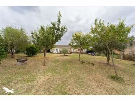 vente maison 5 pièces 189 m² berson (33390)