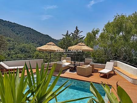 vente maison 7 pièces 190 m² à mandelieu-la-napoule (06210)  1 295 000 €