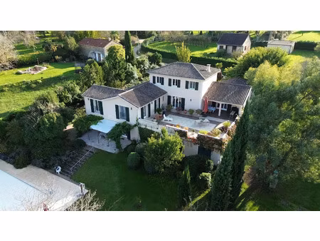 vente maison 9 pièces 234 m² à belves (24170)  598 500 €