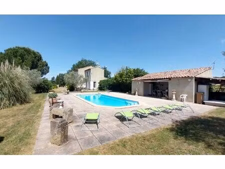 maison rognes m² t-4 à vendre  747 000 €