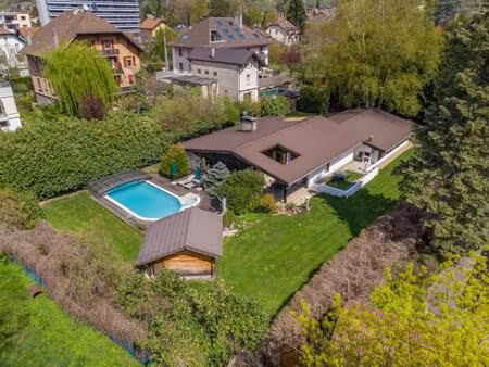 vente maison 4 pièces 170 m² cluses (74300)