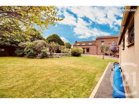 ferme 6 pièces 200 m²