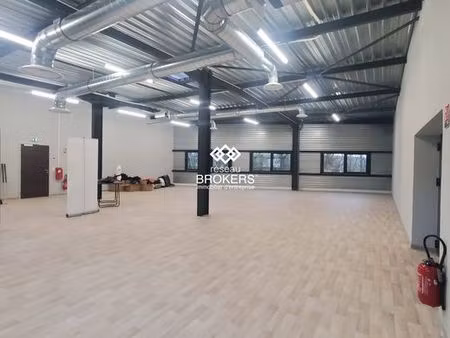 bureau prestigieux de 183 m2 en location - annecy  france