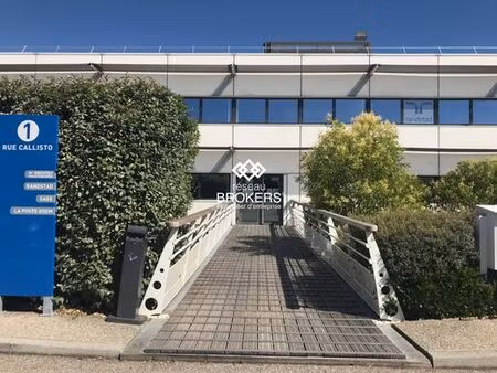 bureau de prestige de 358 m2 en location - chavanod  france