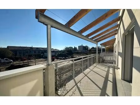 appartement toulenne 60.6 m² t-3 à vendre  206 000 €