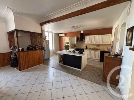 maison à vendre - 6 pièces - 150 m2 - scorbe clairvaux - 86 - poitou-charentes