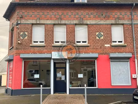 location locaux professionnels à tergnier (02700)  700 €