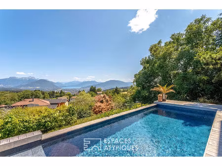 villa d'architecte avec vue panoramique et piscine