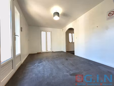 local commercial / professionnel 60 m2 bourneville-sainte-cr