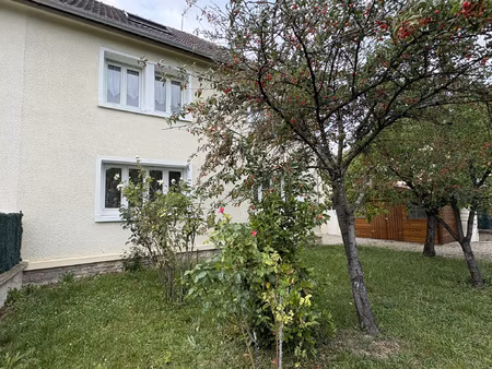 maison 4 chambres et un bureau