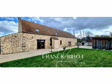 maison ancienne de 224m2 sur 755m2 de terrain