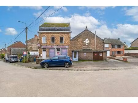 boulangerie  atelier  appartement : potentiel de 470m² !