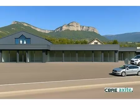 location commerce saint alban leysse 846 m²