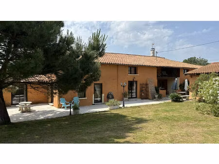 vente maison 10 pièces 267 m² illiat (01140)