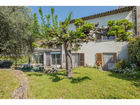 vente appartement 3 pièces 87 m² grasse (06130)