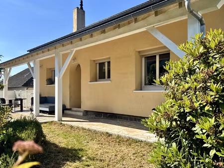 maison lumineuse aux beaux volumes jardin  terrasse et for