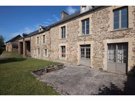 habitation  plus grange transformable en gite  plus possibilité d'acquérir 13400m² de terr