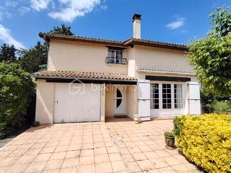 maison traditionnelle de 100 m² à launaguet