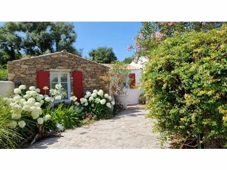 villa de luxe à vendre dans le quartier sud est