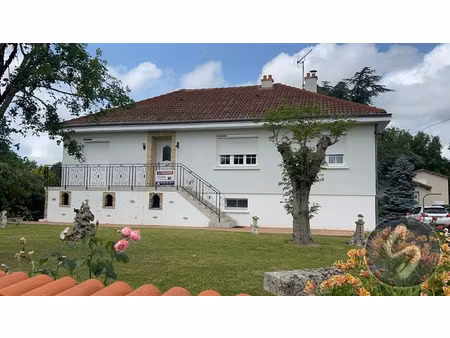 vente maison 7 pièces 127 m² à saint-maixent-l'ecole (79400)  187 200 €