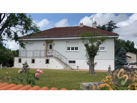 vente maison 7 pièces 127 m² à saint-maixent-l'ecole (79400)  199 500 €