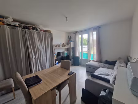 valence chateauvert - appartement 3 pieces de 52m2