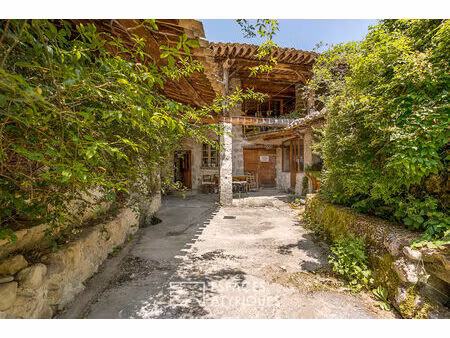 propriété rare et pleine de charme au coeur de la drôme provençale