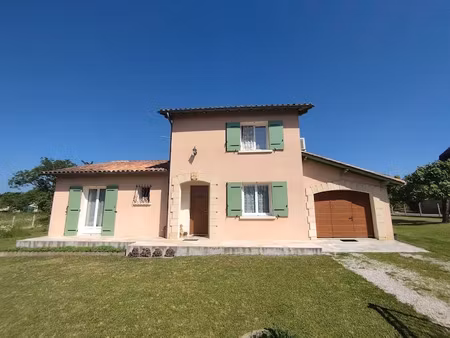 vente maison 6 pièces 125.8 m² à saint-front-de-pradoux (24400)  244 500 €