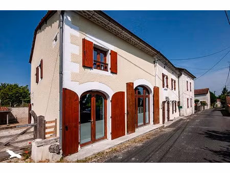 vente maison 4 pièces 169 m² saint-méard-de-drône (24600)