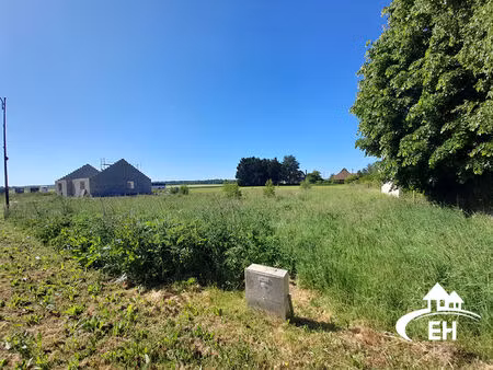 terrain construcitble de 770 m²